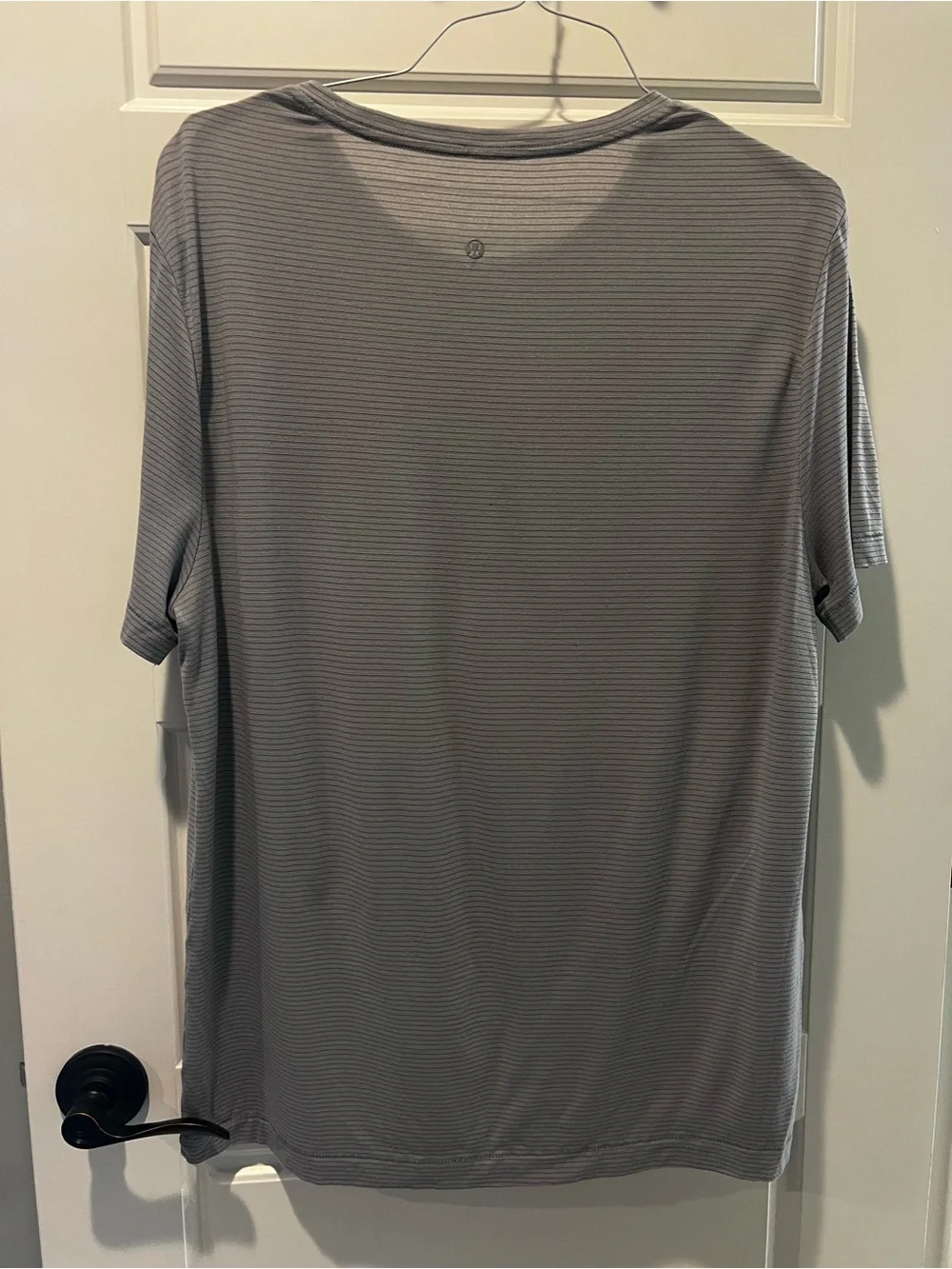 lululemon athletica Gray Short-Sleeve Performance Tee